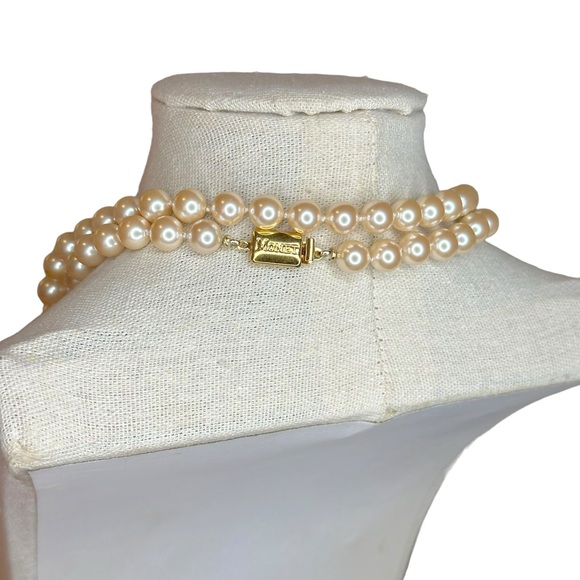 Monet Vintage Light Champagne Pink Faux Pearl Necklace - Picture 5 of 6